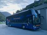 Die Setra 531 DT Nr. 20 von Zerzuben am 2.10.23 vor der Garage in Eyholz.